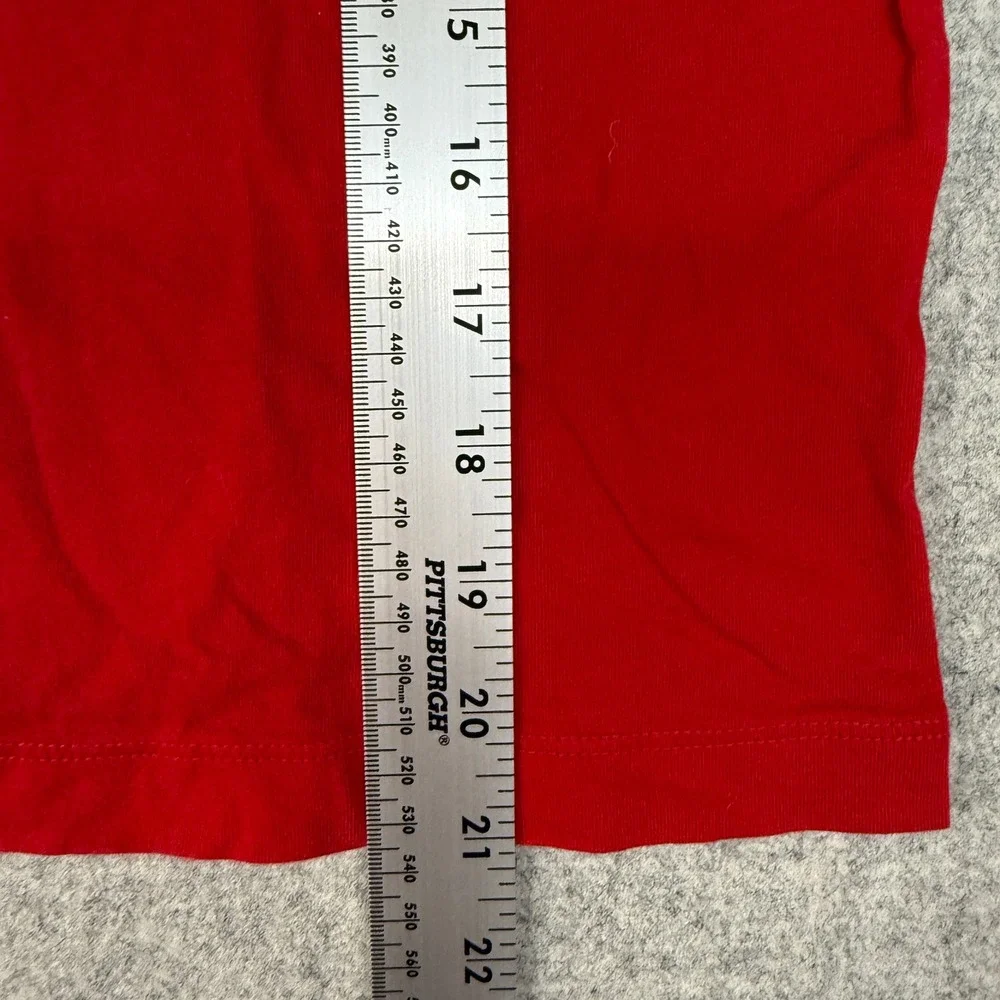 Nike | Graphic T-Shirt | Size M | Red | Metallic Logo Short Sleeve Crew Neck Tee